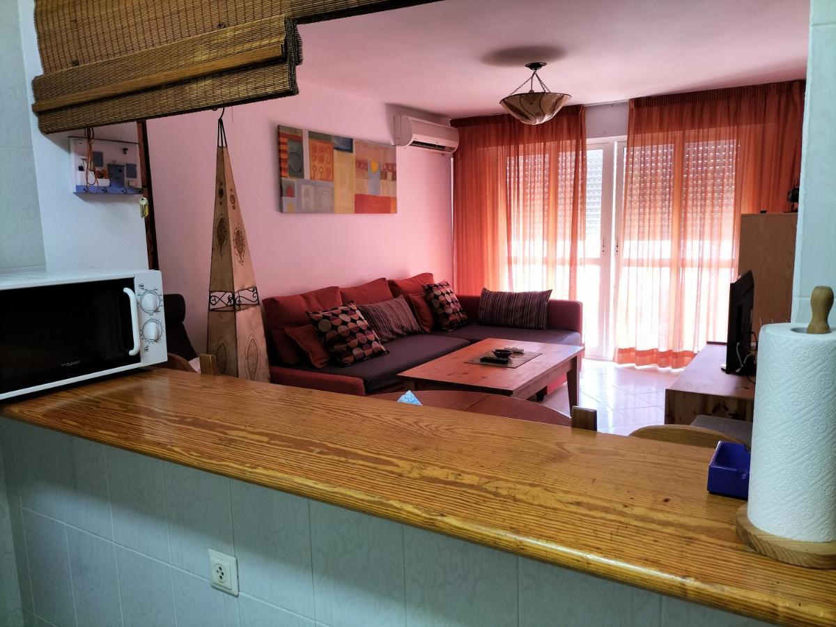 Apartment Piso En Conil, 1º Linea De Playa Con Wifi Gratis Conil De La Frontera