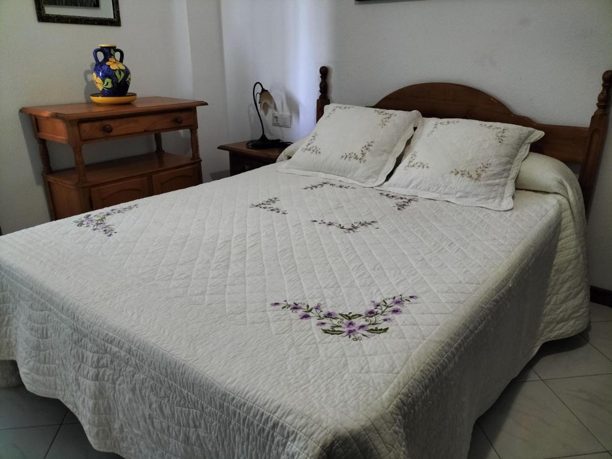 Piso En Conil, 1º Linea De Playa Con Wifi Gratis * Conil De La Frontera