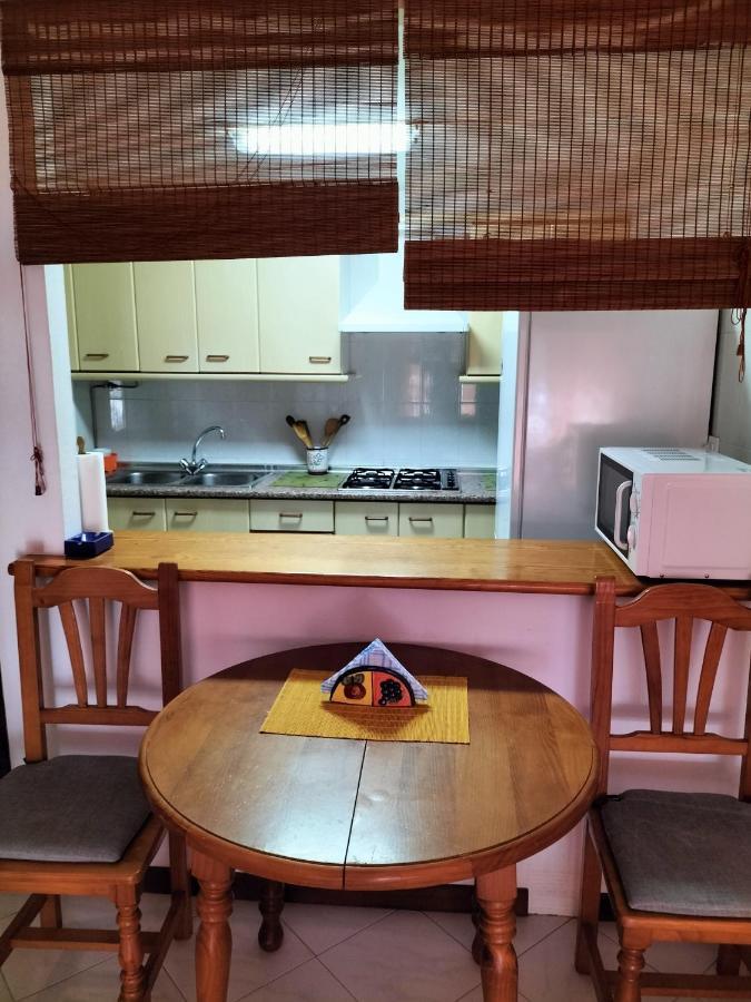 Piso En Conil, 1º Linea De Playa Con Wifi Gratis *