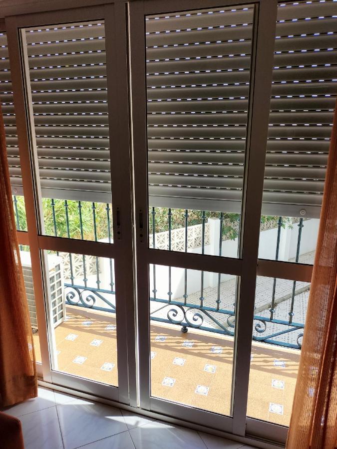 Piso En Conil, 1º Linea De Playa Con Wifi Gratis *